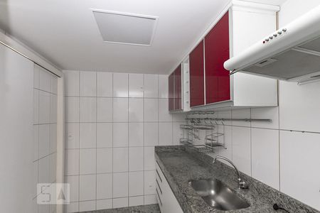 Apartamento para alugar com 80m², 2 quartos e 2 vagasCozinha