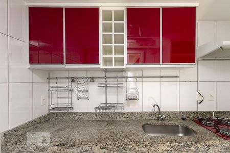 Apartamento para alugar com 80m², 2 quartos e 2 vagasCozinha