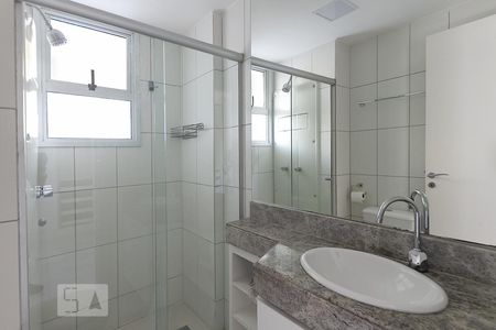 Apartamento para alugar com 80m², 2 quartos e 2 vagasSuite Banheiro