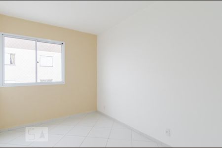 Quarto 2 de apartamento para alugar com 2 quartos, 52m² em Vila Assunção, Santo André
