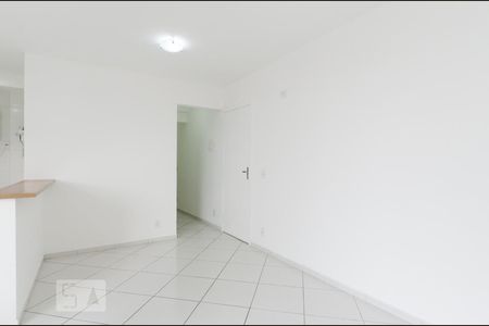 Sala de apartamento para alugar com 2 quartos, 52m² em Vila Assunção, Santo André