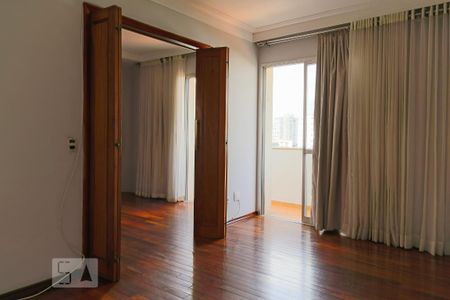 Apartamento para alugar com 50m², 1 quarto e 1 vaga Apartamento para alugar com 50m², 1 quarto e 1 vagaSala