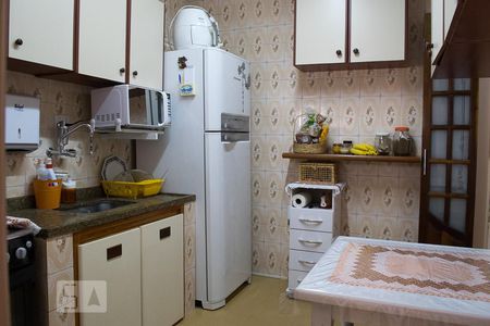 Apartamento para alugar com 67m², 2 quartos e 1 vaga Apartamento para alugar com 67m², 2 quartos e 1 vagaCOZINHA