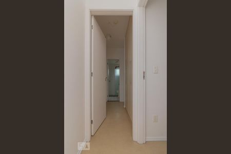 Corredor de apartamento para alugar com 2 quartos, 65m² em Jardim da Glória, São Paulo