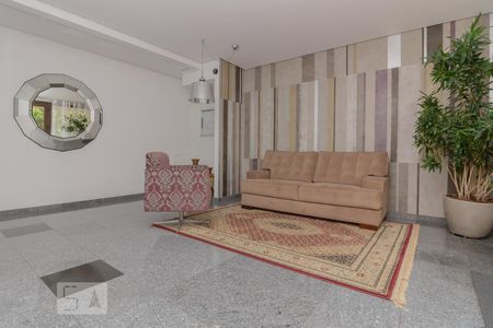 Apartamento para alugar com 65m², 2 quartos e 1 vaga Apartamento para alugar com 65m², 2 quartos e 1 vagaHall social
