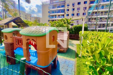 Apartamento à venda com 82m², 3 quartos e 1 vaga Apartamento à venda com 82m², 3 quartos e 1 vagaÁrea Comum - Playground