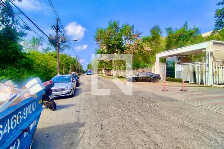 Apartamento à venda com 82m², 3 quartos e 1 vaga Apartamento à venda com 82m², 3 quartos e 1 vagaVista da Rua