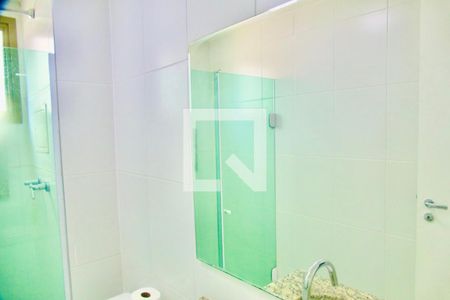 Apartamento à venda com 82m², 3 quartos e 1 vaga Apartamento à venda com 82m², 3 quartos e 1 vagaSuíte banheiro