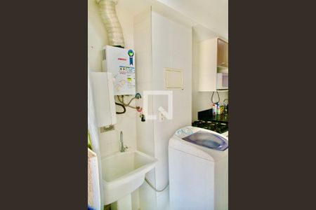 Apartamento à venda com 82m², 3 quartos e 1 vaga Apartamento à venda com 82m², 3 quartos e 1 vagaÁrea serviço