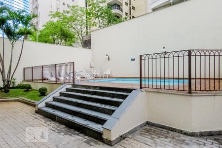 Apartamento para alugar com 42m², 1 quarto e 1 vagaPiscina