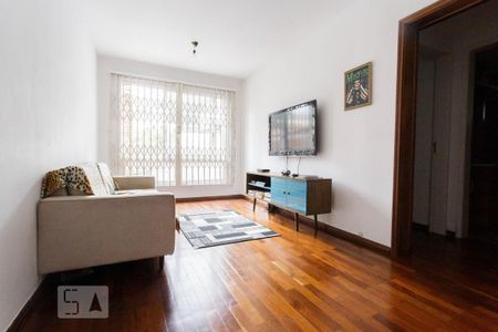 Apartamento para alugar com 2 quartos, 60m² em Auxiliadora, Porto Alegre