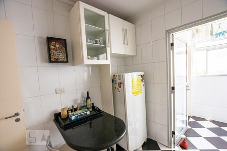 Cozinha de apartamento à venda com 2 quartos, 60m² em Vila Mascote, São Paulo