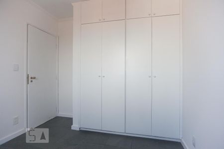 Apartamento para alugar com 168m², 3 quartos e 1 vaga Apartamento para alugar com 168m², 3 quartos e 1 vagaQuarto 1