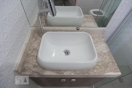 Apartamento para alugar com 168m², 3 quartos e 1 vaga Apartamento para alugar com 168m², 3 quartos e 1 vagaBanheiro da suíte