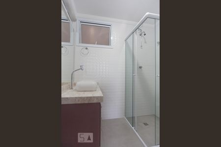 Banheiro de apartamento para alugar com 3 quartos, 168m² em Vila São Jorge, Campinas