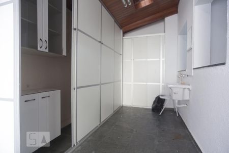 Lavanderia de apartamento para alugar com 3 quartos, 168m² em Vila São Jorge, Campinas