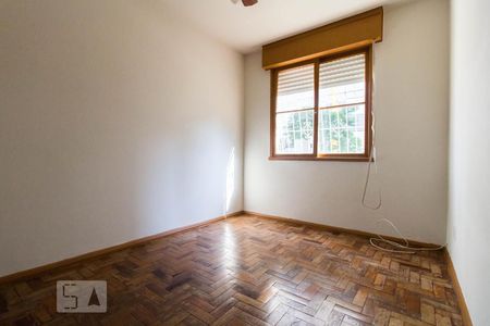 Quarto 2 de apartamento para alugar com 2 quartos, 47m² em Cavalhada, Porto Alegre