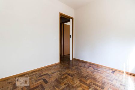 Quarto 1 de apartamento para alugar com 2 quartos, 47m² em Cavalhada, Porto Alegre