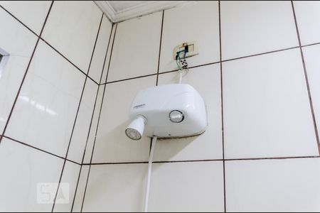 Banheiro de casa para alugar com 3 quartos, 150m² em Jardim Roberto, Osasco