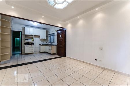 Sala de casa para alugar com 3 quartos, 150m² em Jardim Roberto, Osasco