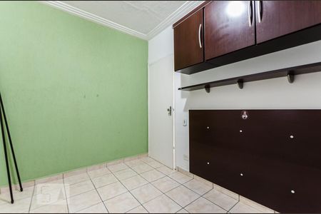 Quarto de casa para alugar com 3 quartos, 150m² em Jardim Roberto, Osasco