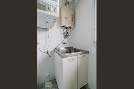 Apartamento para alugar com 260m², 2 quartos e 3 vagas Apartamento para alugar com 260m², 2 quartos e 3 vagasÁrea de serviço