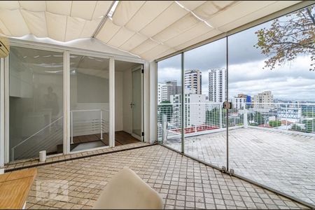 Apartamento para alugar com 260m², 2 quartos e 3 vagas Apartamento para alugar com 260m², 2 quartos e 3 vagasEscritório