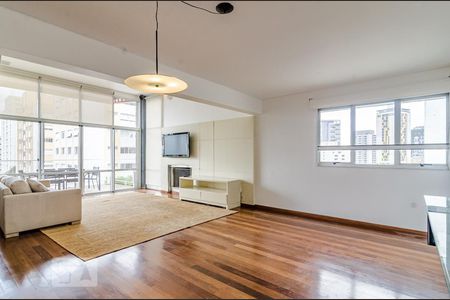 Sala de apartamento para alugar com 2 quartos, 260m² em Jardim das Bandeiras, São Paulo
