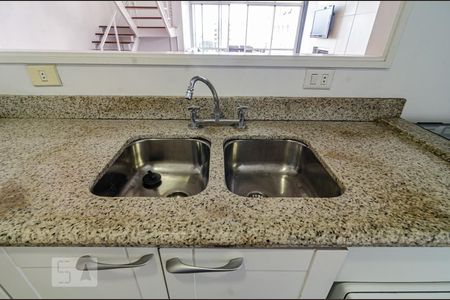 Apartamento para alugar com 260m², 2 quartos e 3 vagas Apartamento para alugar com 260m², 2 quartos e 3 vagasCozinha