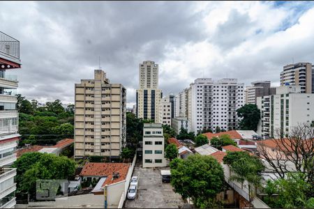 Apartamento para alugar com 260m², 2 quartos e 3 vagas Apartamento para alugar com 260m², 2 quartos e 3 vagasVista