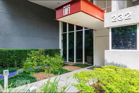 Apartamento para alugar com 260m², 2 quartos e 3 vagas Apartamento para alugar com 260m², 2 quartos e 3 vagasFachada