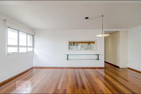 Sala de apartamento para alugar com 2 quartos, 260m² em Jardim das Bandeiras, São Paulo