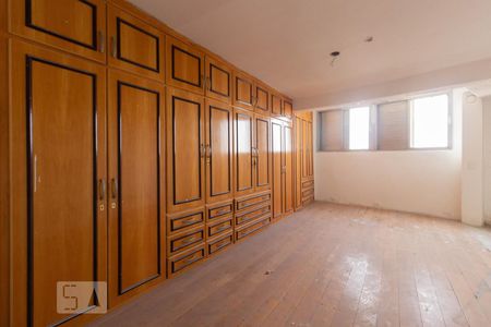 Apartamento para alugar com 700m², 4 quartos e 3 vagasSuíte