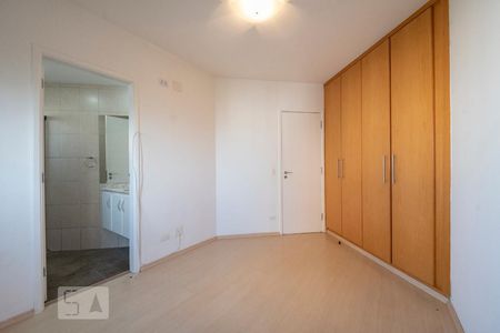 Apartamento à venda com 200m², 4 quartos e 4 vagas Apartamento à venda com 200m², 4 quartos e 4 vagasSuíte 3
