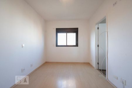 Apartamento à venda com 200m², 4 quartos e 4 vagas Apartamento à venda com 200m², 4 quartos e 4 vagasSuíte 3