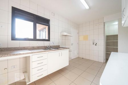 Apartamento à venda com 200m², 4 quartos e 4 vagas Apartamento à venda com 200m², 4 quartos e 4 vagasCozinha