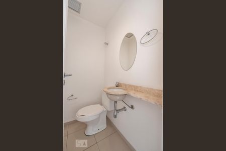 Apartamento à venda com 200m², 4 quartos e 4 vagas Apartamento à venda com 200m², 4 quartos e 4 vagasLavabo