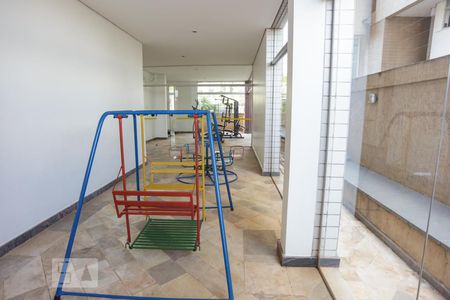 Apartamento para alugar com 101m², 2 quartos e 2 vagasplayground
