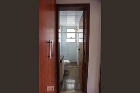 Apartamento para alugar com 101m², 2 quartos e 2 vagasBANHEIRO
