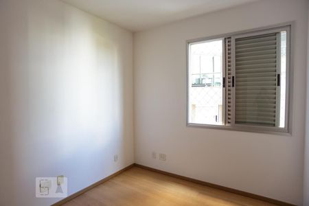 Apartamento para alugar com 101m², 2 quartos e 2 vagasQUARTO