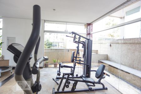 Apartamento para alugar com 101m², 2 quartos e 2 vagasacademia