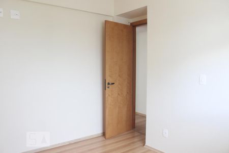 Quarto 1 de apartamento para alugar com 5 quartos, 140m² em Buritis, Belo Horizonte