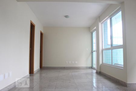 Sala de apartamento para alugar com 5 quartos, 140m² em Buritis, Belo Horizonte