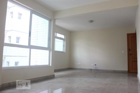 Sala de apartamento para alugar com 5 quartos, 140m² em Buritis, Belo Horizonte