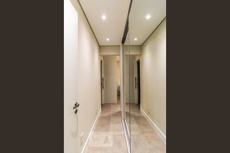 Apartamento à venda com 83m², 2 quartos e 2 vagasSuíte