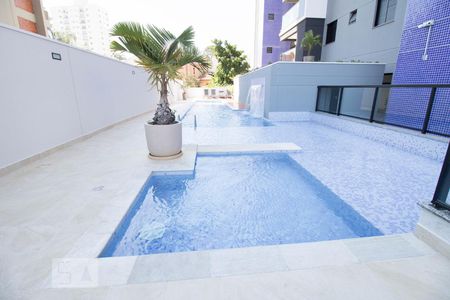 Apartamento para alugar com 60m², 2 quartos e 1 vagaPiscina