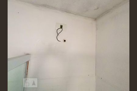Apartamento para alugar com 76m², 2 quartos e sem vagaBanheiro