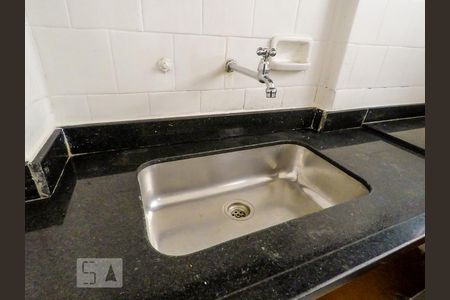 Apartamento para alugar com 76m², 2 quartos e sem vagaCozinha