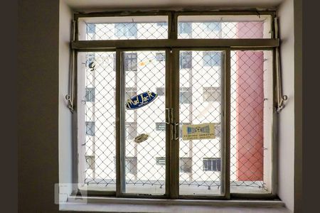 Apartamento para alugar com 76m², 2 quartos e sem vagaJanela quarto 1