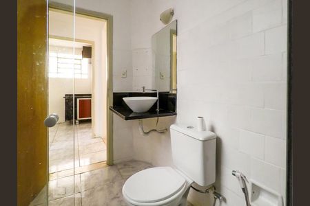 Apartamento para alugar com 76m², 2 quartos e sem vagaBanheiro